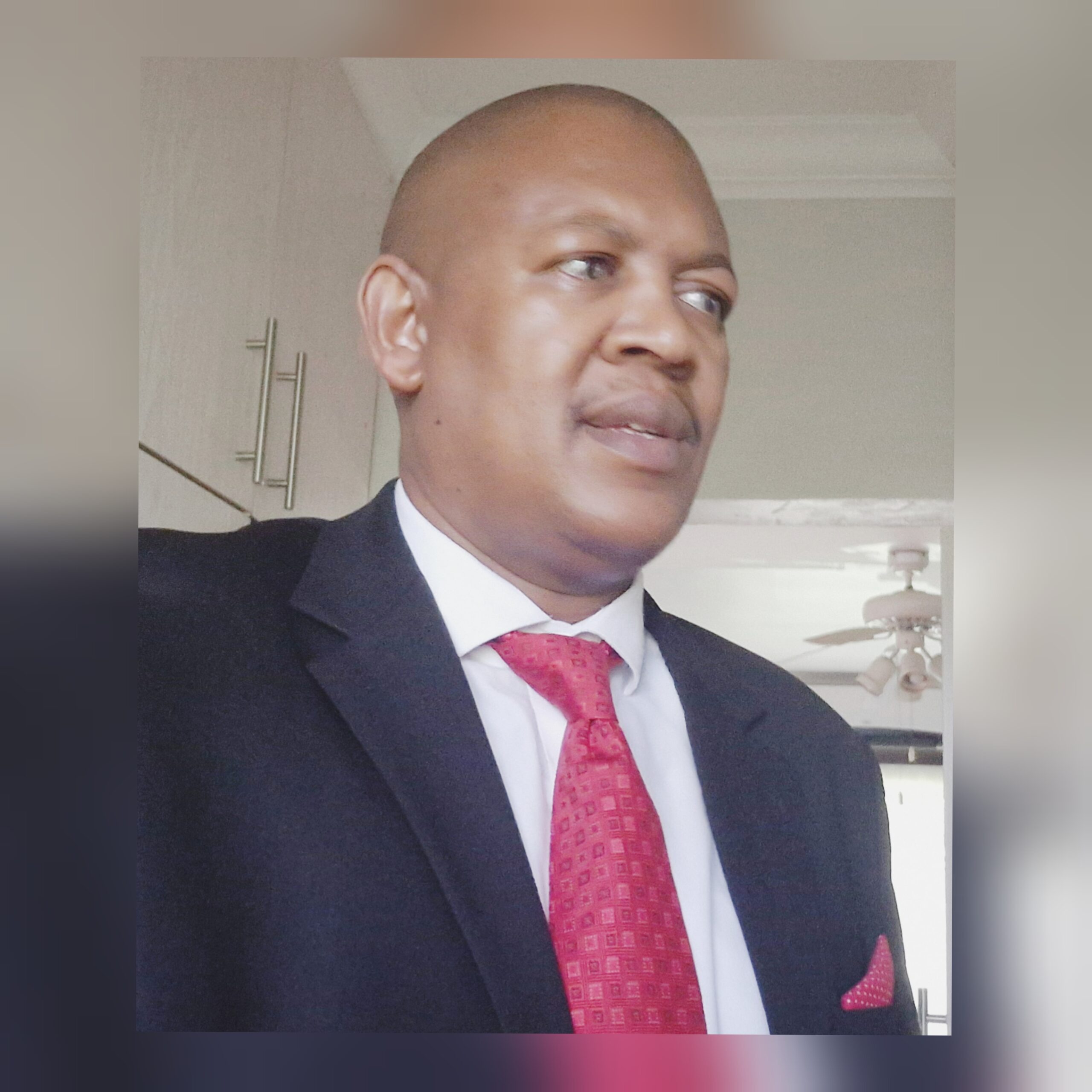 Rev Dr Lehlohonolo Mathibe